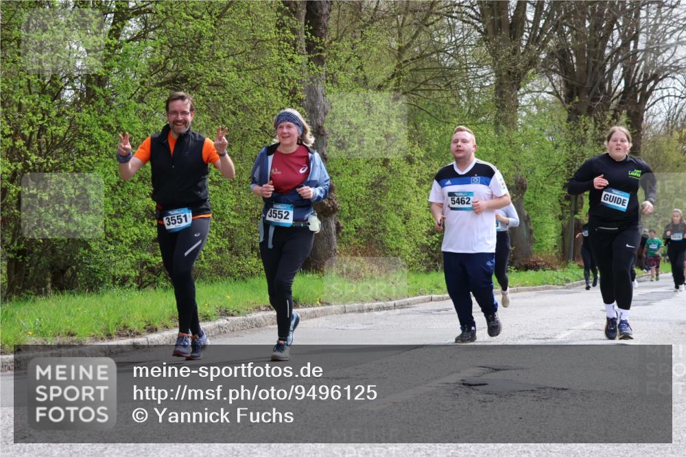 12.04.2026 - 45. Internationalen Wilhelmsburger Insellauf Yannick Fuchs http://msf.ph/oto/9496125 12.04.2026 13:07:21 Laufen 3551, 3552, 5462 meine-sportfotos.de