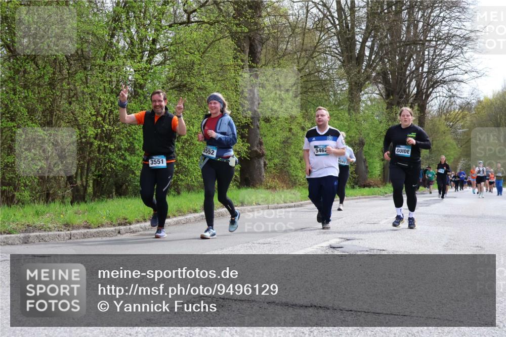 12.04.2026 - 45. Internationalen Wilhelmsburger Insellauf Yannick Fuchs http://msf.ph/oto/9496129 12.04.2026 13:07:21 Laufen 3551, 3552, 5462, 5543 meine-sportfotos.de