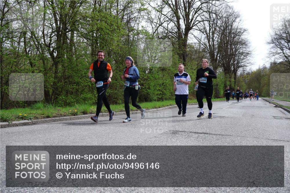 12.04.2026 - 45. Internationalen Wilhelmsburger Insellauf Yannick Fuchs http://msf.ph/oto/9496146 12.04.2026 13:07:22 Laufen 3551, 552, 546 meine-sportfotos.de