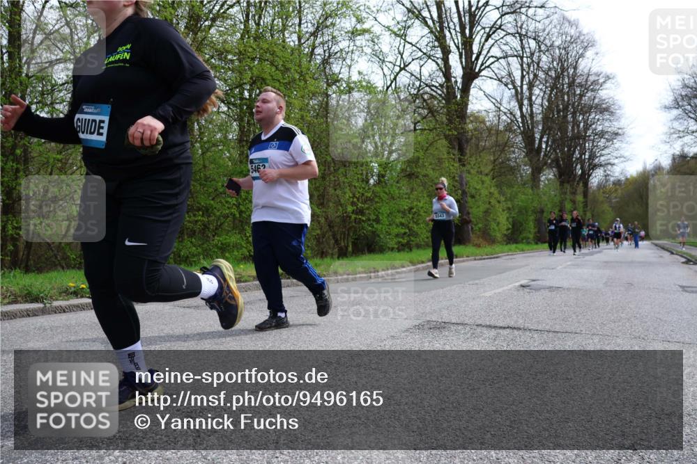 12.04.2026 - 45. Internationalen Wilhelmsburger Insellauf Yannick Fuchs http://msf.ph/oto/9496165 12.04.2026 13:07:24 Laufen 5462, 5543 meine-sportfotos.de
