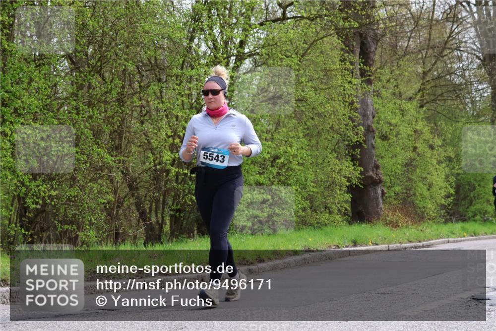12.04.2026 - 45. Internationalen Wilhelmsburger Insellauf Yannick Fuchs http://msf.ph/oto/9496171 12.04.2026 13:07:25 Laufen 5543 meine-sportfotos.de