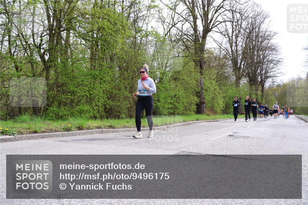 12.04.2026 - 45. Internationalen Wilhelmsburger Insellauf Yannick Fuchs http://msf.ph/oto/9496175 12.04.2026 13:07:25 Laufen 5543 meine-sportfotos.de
