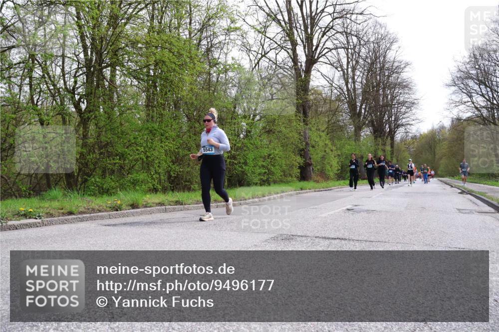 12.04.2026 - 45. Internationalen Wilhelmsburger Insellauf Yannick Fuchs http://msf.ph/oto/9496177 12.04.2026 13:07:25 Laufen 5543 meine-sportfotos.de