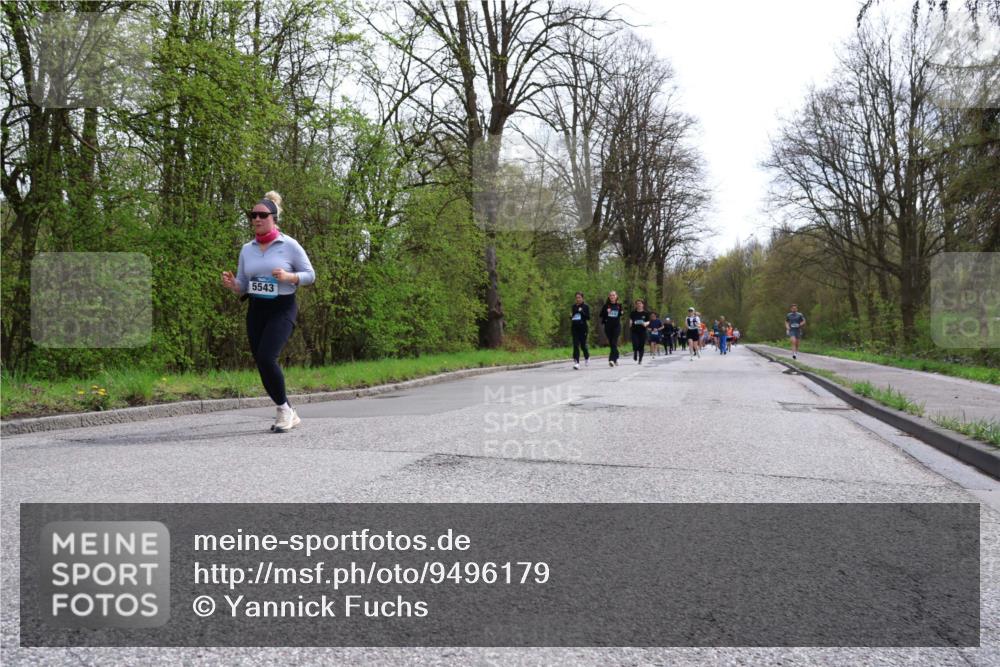 12.04.2026 - 45. Internationalen Wilhelmsburger Insellauf Yannick Fuchs http://msf.ph/oto/9496179 12.04.2026 13:07:26 Laufen 5543 meine-sportfotos.de