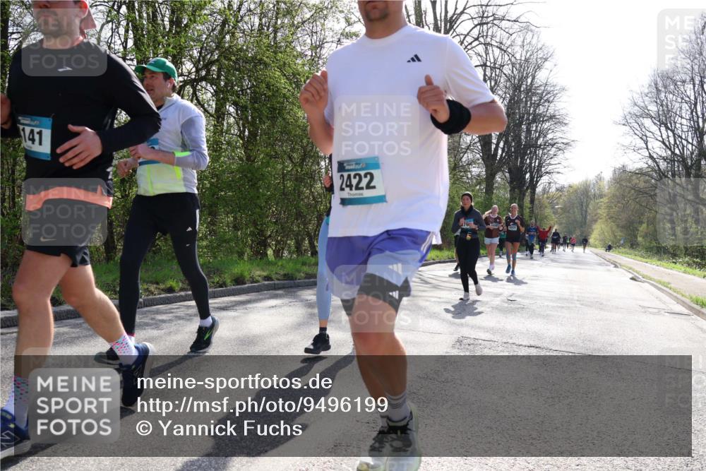 12.04.2026 - 45. Internationalen Wilhelmsburger Insellauf Yannick Fuchs http://msf.ph/oto/9496199 12.04.2026 10:52:19 Laufen 141, 2422, 4059 meine-sportfotos.de