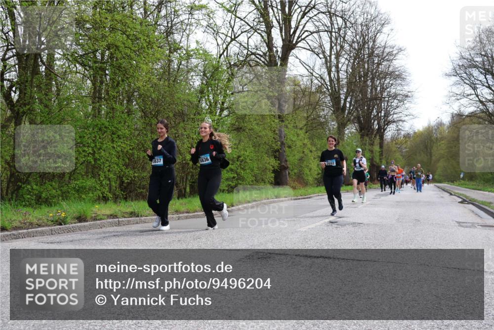 12.04.2026 - 45. Internationalen Wilhelmsburger Insellauf Yannick Fuchs http://msf.ph/oto/9496204 12.04.2026 13:07:30 Laufen 5837, 5836, 2692 meine-sportfotos.de
