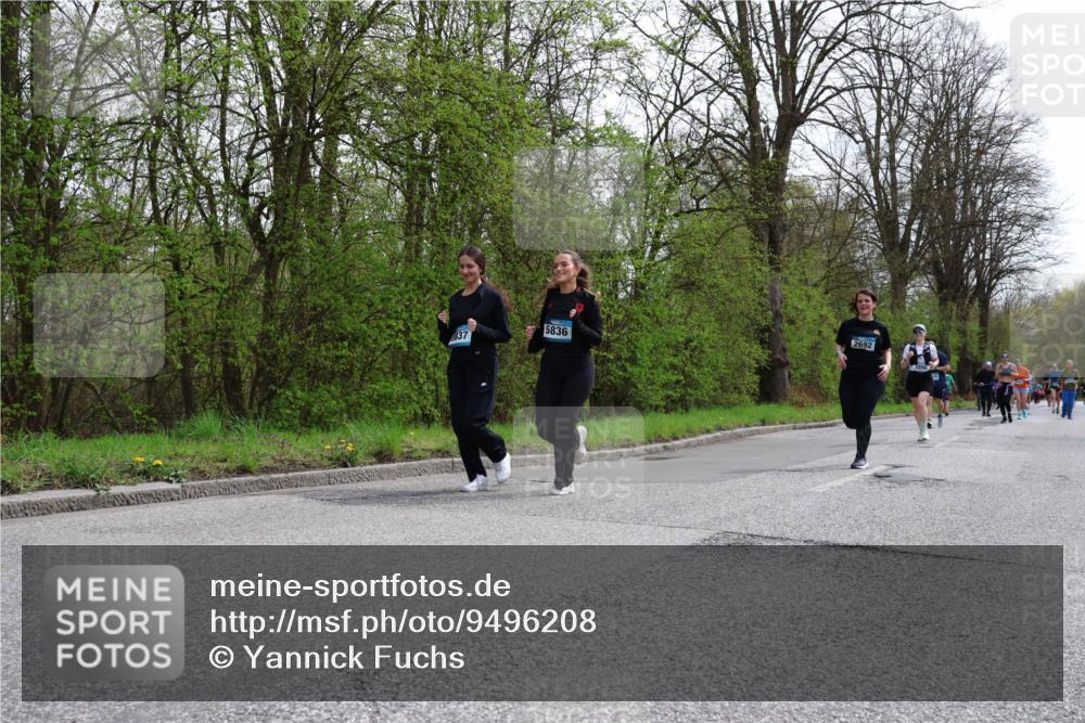 12.04.2026 - 45. Internationalen Wilhelmsburger Insellauf Yannick Fuchs http://msf.ph/oto/9496208 12.04.2026 13:07:30 Laufen 837, 5836, 2692 meine-sportfotos.de