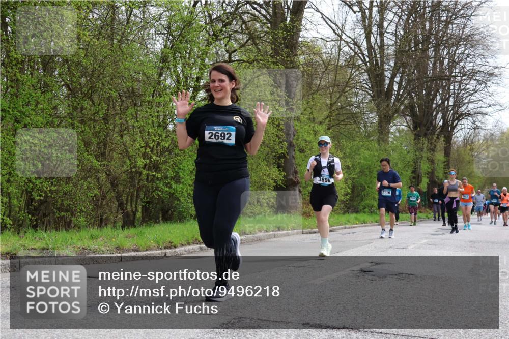 12.04.2026 - 45. Internationalen Wilhelmsburger Insellauf Yannick Fuchs http://msf.ph/oto/9496218 12.04.2026 13:07:31 Laufen 2692, 3898, 2116, 5482 meine-sportfotos.de