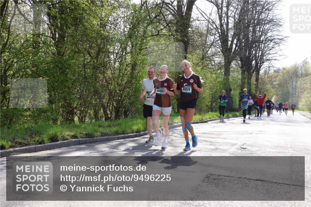 12.04.2026 - 45. Internationalen Wilhelmsburger Insellauf Yannick Fuchs http://msf.ph/oto/9496225 12.04.2026 10:52:21 Laufen 448, 4059, 5041 meine-sportfotos.de
