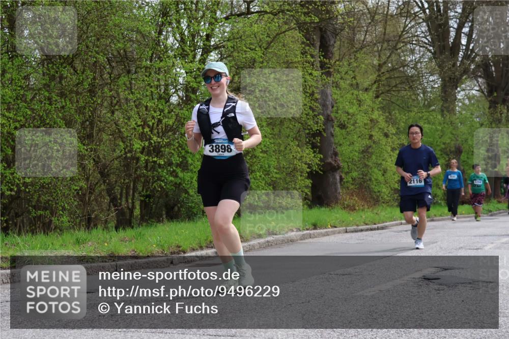 12.04.2026 - 45. Internationalen Wilhelmsburger Insellauf Yannick Fuchs http://msf.ph/oto/9496229 12.04.2026 13:07:33 Laufen 3898, 2116, 5204 meine-sportfotos.de