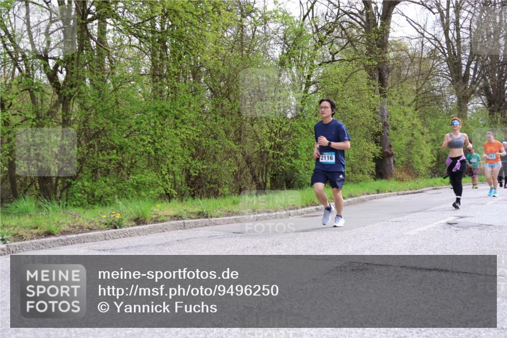 12.04.2026 - 45. Internationalen Wilhelmsburger Insellauf Yannick Fuchs http://msf.ph/oto/9496250 12.04.2026 13:07:35 Laufen 2116, 5482 meine-sportfotos.de