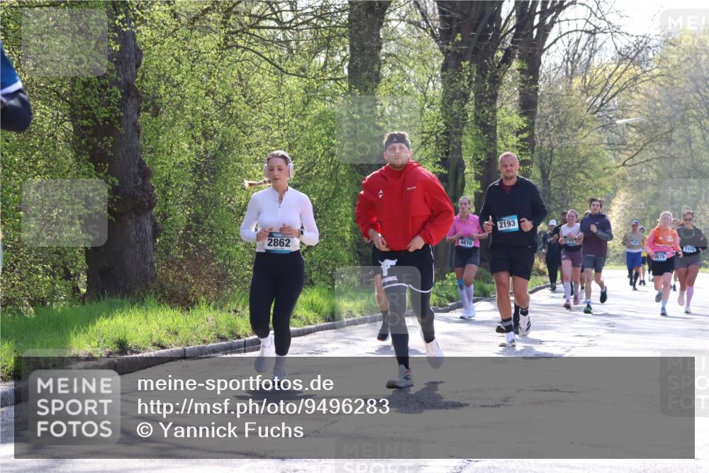 12.04.2026 - 45. Internationalen Wilhelmsburger Insellauf Yannick Fuchs http://msf.ph/oto/9496283 12.04.2026 10:52:28 Laufen 2862, 4870, 2193, 3743, 3679, 2449 meine-sportfotos.de