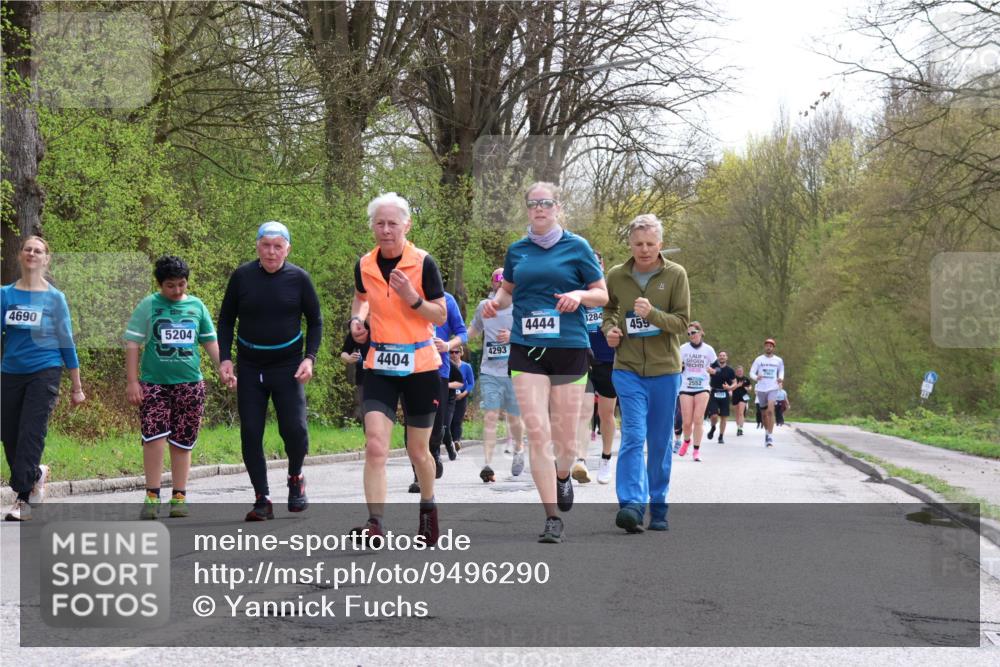 12.04.2026 - 45. Internationalen Wilhelmsburger Insellauf Yannick Fuchs http://msf.ph/oto/9496290 12.04.2026 13:07:41 Laufen 4690, 1284, 4444, 459, 5204, 4293, 4404, 2552 meine-sportfotos.de