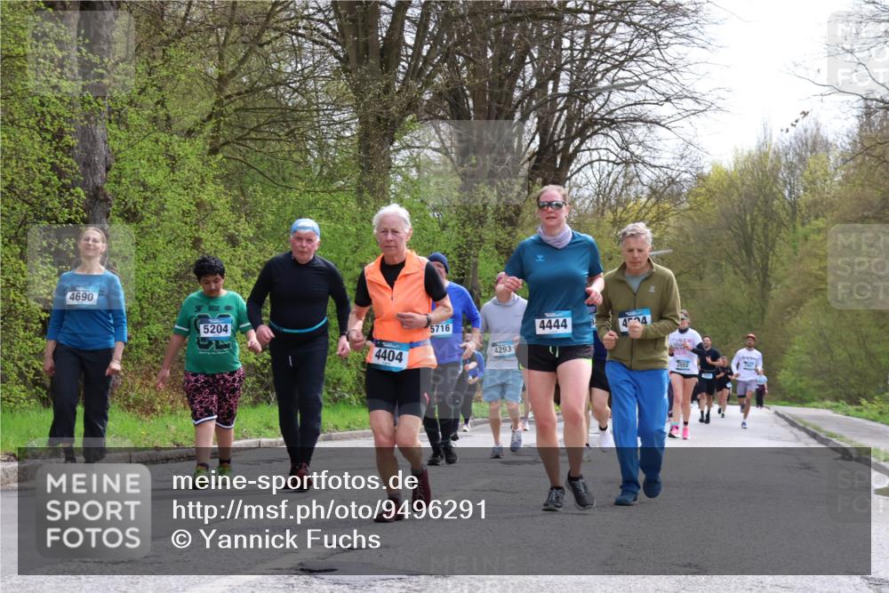 12.04.2026 - 45. Internationalen Wilhelmsburger Insellauf Yannick Fuchs http://msf.ph/oto/9496291 12.04.2026 13:07:41 Laufen 4690, 5204, 4404, 5716, 4293, 4444, 44, 2552 meine-sportfotos.de