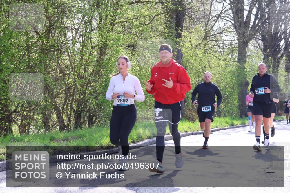 12.04.2026 - 45. Internationalen Wilhelmsburger Insellauf Yannick Fuchs http://msf.ph/oto/9496307 12.04.2026 10:52:30 Laufen 2862, 2730, 487, 2193 meine-sportfotos.de