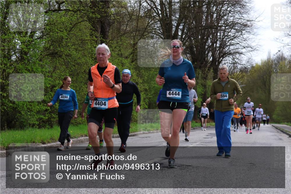 12.04.2026 - 45. Internationalen Wilhelmsburger Insellauf Yannick Fuchs http://msf.ph/oto/9496313 12.04.2026 13:07:43 Laufen 4690, 54404, 4444, 594 meine-sportfotos.de