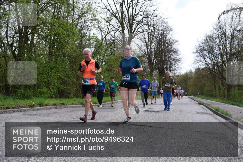 12.04.2026 - 45. Internationalen Wilhelmsburger Insellauf Yannick Fuchs http://msf.ph/oto/9496324 12.04.2026 13:07:44 Laufen 4404, 4690, 5204, 4444, 4594, 5716 meine-sportfotos.de