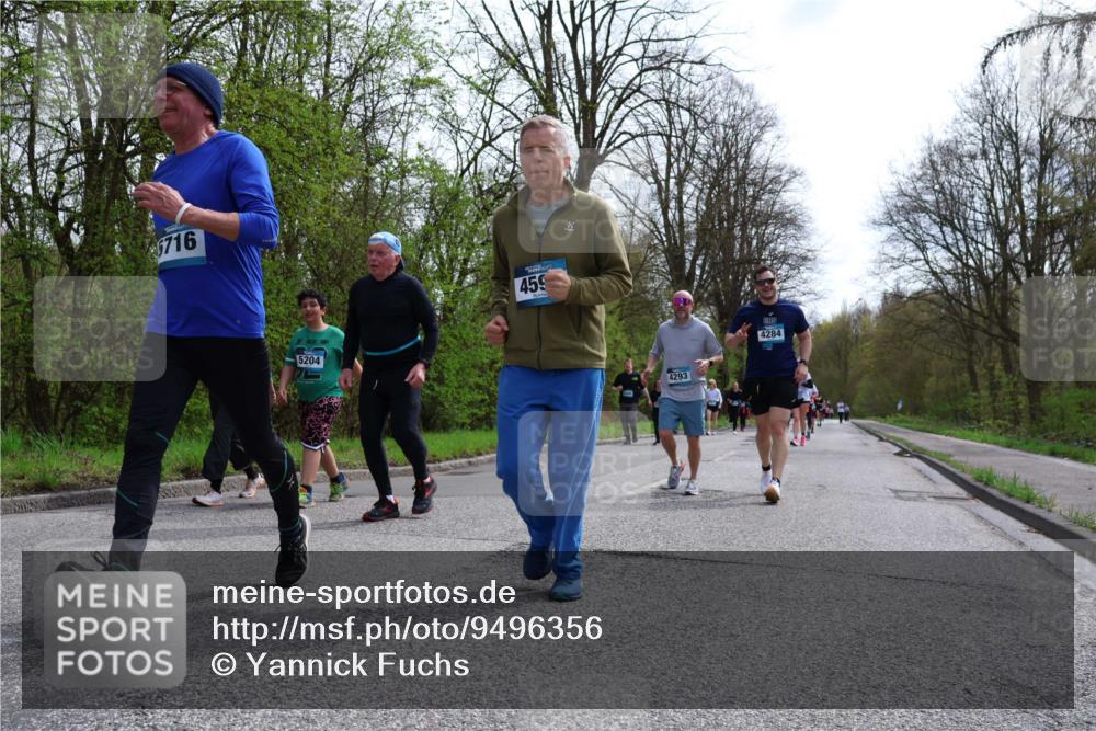 12.04.2026 - 45. Internationalen Wilhelmsburger Insellauf Yannick Fuchs http://msf.ph/oto/9496356 12.04.2026 13:07:46 Laufen 5716, 5204, 459, 4293, 4284 meine-sportfotos.de