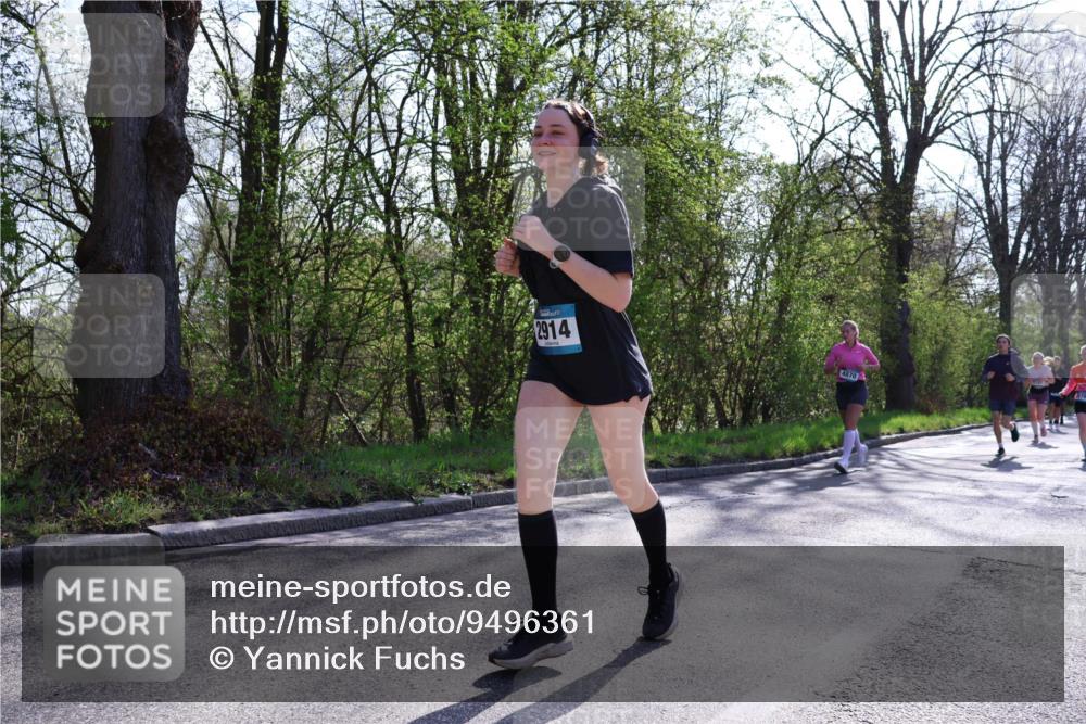 12.04.2026 - 45. Internationalen Wilhelmsburger Insellauf Yannick Fuchs http://msf.ph/oto/9496361 12.04.2026 10:52:35 Laufen 2914, 4870 meine-sportfotos.de