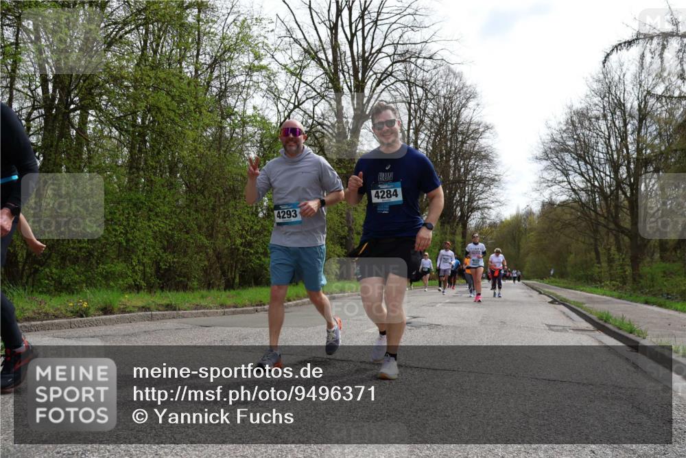 12.04.2026 - 45. Internationalen Wilhelmsburger Insellauf Yannick Fuchs http://msf.ph/oto/9496371 12.04.2026 13:07:48 Laufen 4293, 4284 meine-sportfotos.de