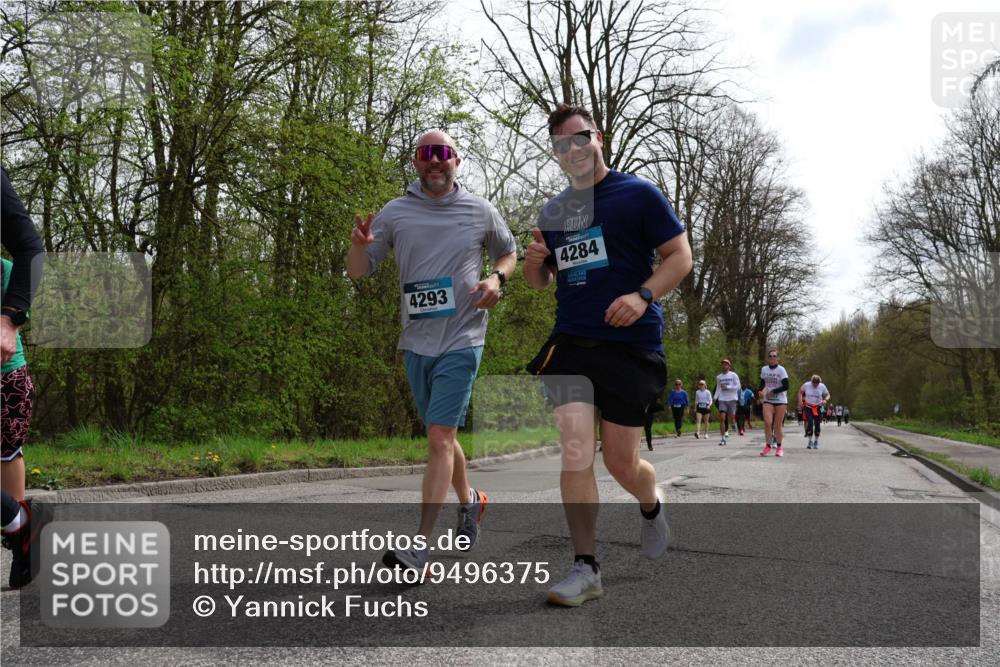 12.04.2026 - 45. Internationalen Wilhelmsburger Insellauf Yannick Fuchs http://msf.ph/oto/9496375 12.04.2026 13:07:48 Laufen 4293, 4284 meine-sportfotos.de