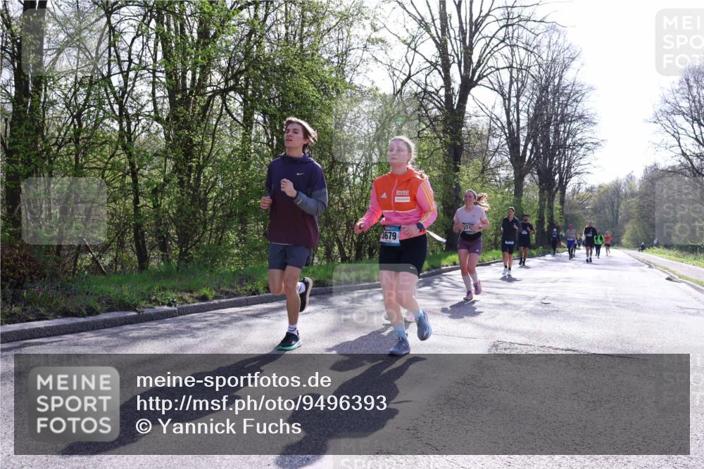 12.04.2026 - 45. Internationalen Wilhelmsburger Insellauf Yannick Fuchs http://msf.ph/oto/9496393 12.04.2026 10:52:39 Laufen 3679, 37 meine-sportfotos.de
