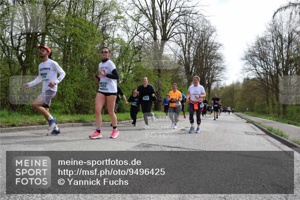 12.04.2026 - 45. Internationalen Wilhelmsburger Insellauf Yannick Fuchs http://msf.ph/oto/9496425 12.04.2026 13:07:53 Laufen 2961, 2552, 499, 4800, 3162, 4934 meine-sportfotos.de