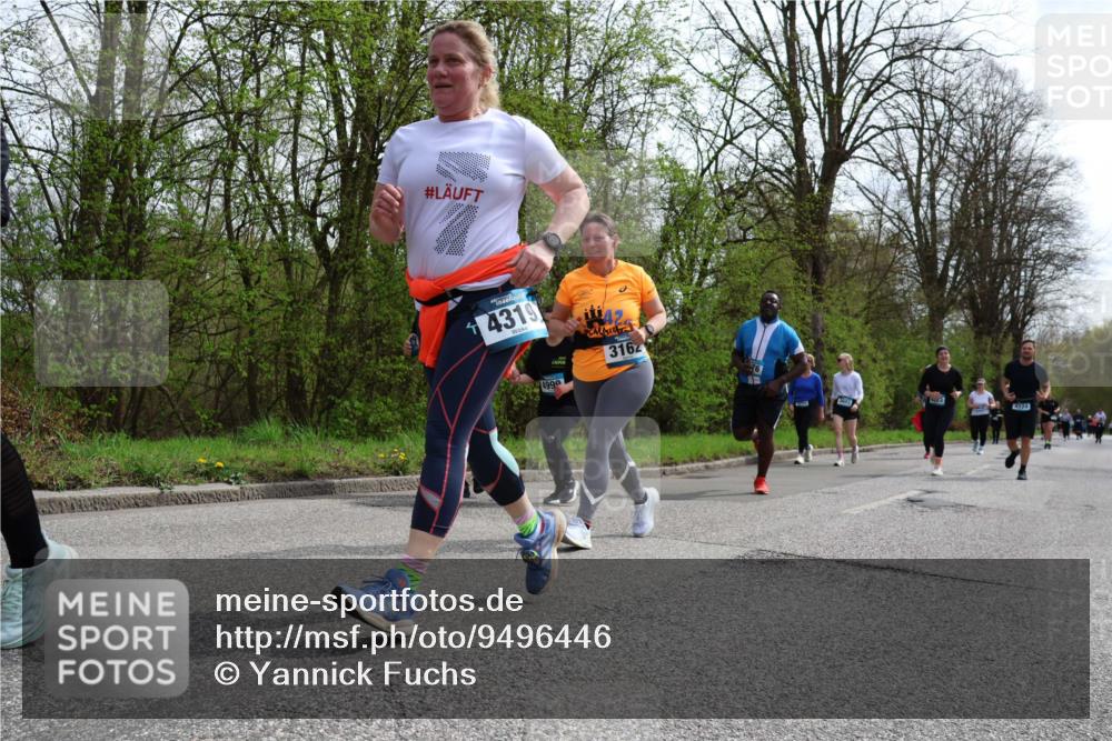12.04.2026 - 45. Internationalen Wilhelmsburger Insellauf Yannick Fuchs http://msf.ph/oto/9496446 12.04.2026 13:07:55 Laufen 4319, 4999, 3162, 4224 meine-sportfotos.de