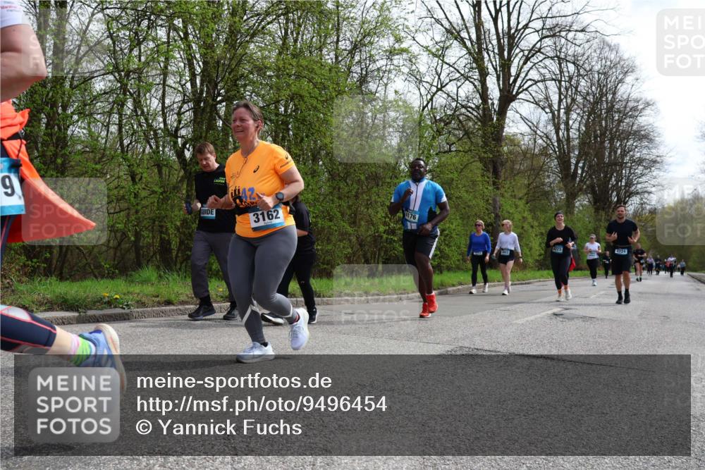 12.04.2026 - 45. Internationalen Wilhelmsburger Insellauf Yannick Fuchs http://msf.ph/oto/9496454 12.04.2026 13:07:55 Laufen 9, 3162, 4176, 4223, 4224 meine-sportfotos.de