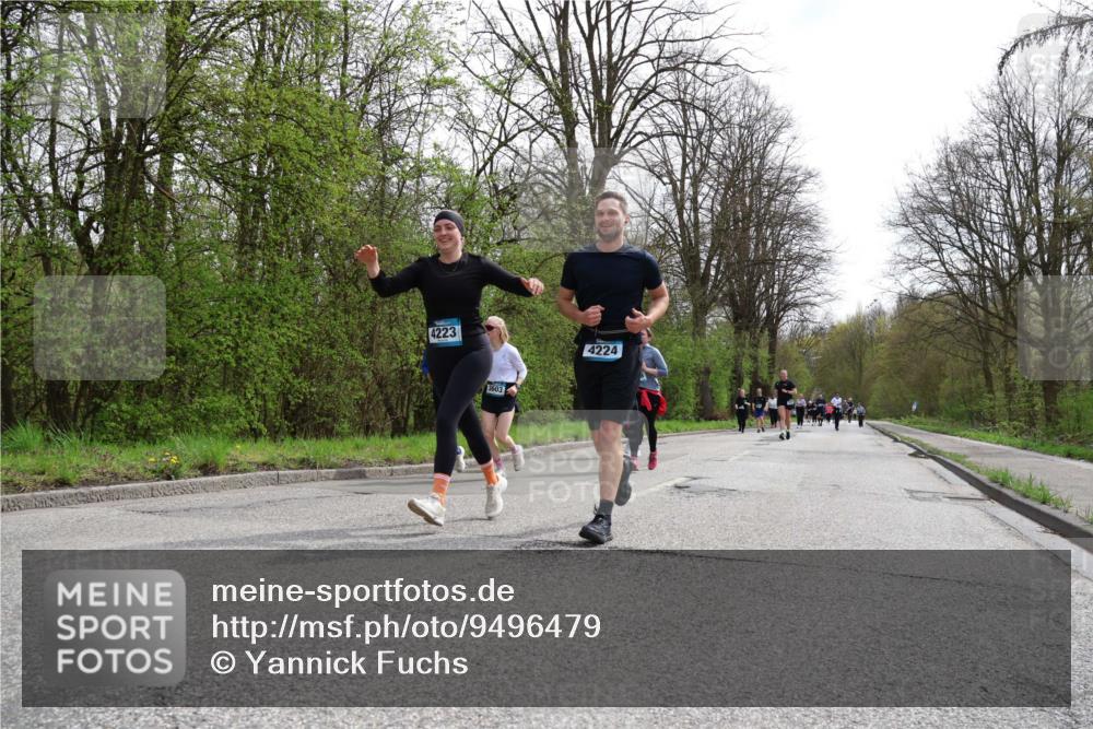 12.04.2026 - 45. Internationalen Wilhelmsburger Insellauf Yannick Fuchs http://msf.ph/oto/9496479 12.04.2026 13:07:57 Laufen 4223, 3603, 4224 meine-sportfotos.de