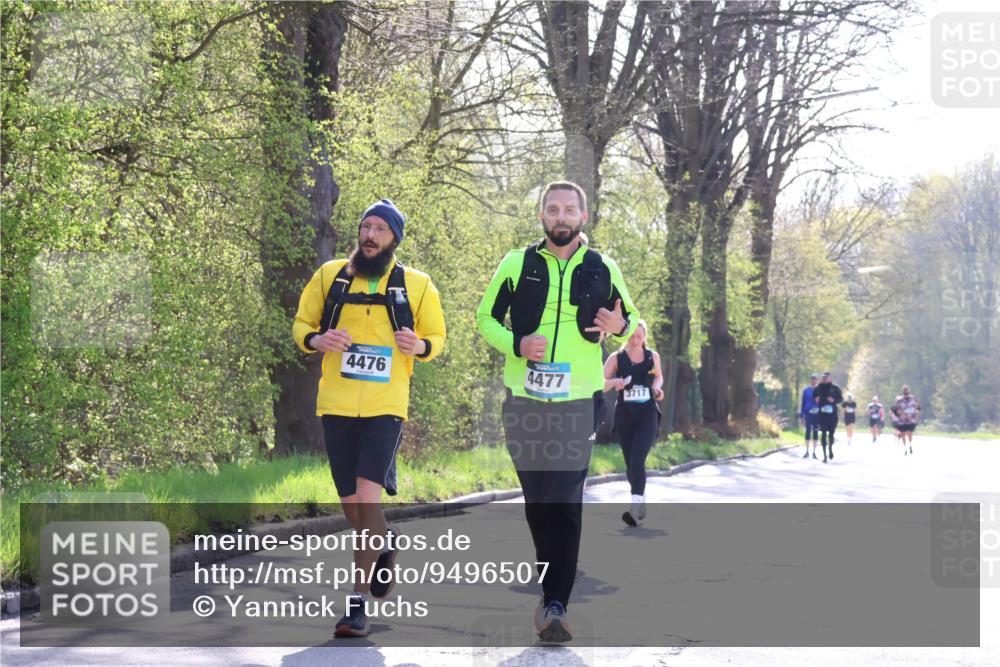 12.04.2026 - 45. Internationalen Wilhelmsburger Insellauf Yannick Fuchs http://msf.ph/oto/9496507 12.04.2026 10:52:50 Laufen 4476, 4477, 3717 meine-sportfotos.de