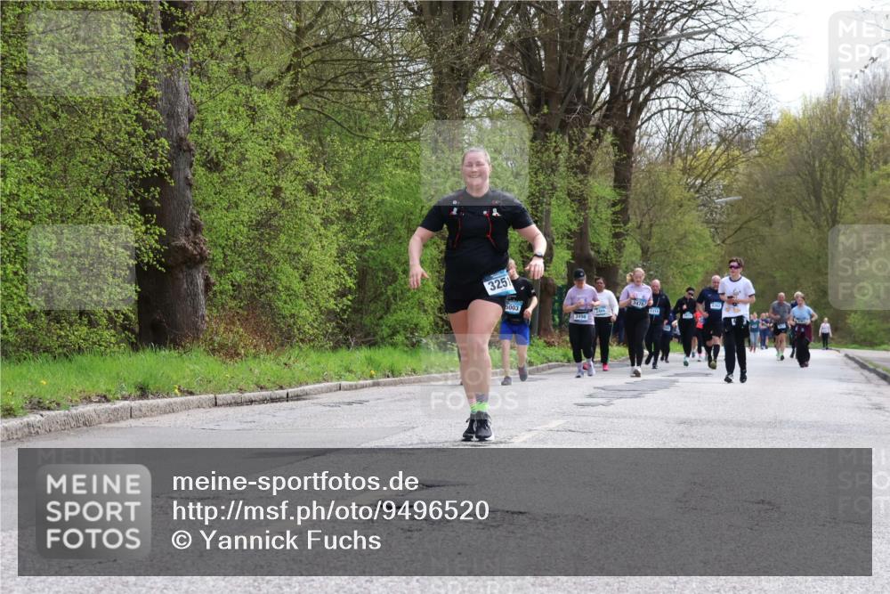 12.04.2026 - 45. Internationalen Wilhelmsburger Insellauf Yannick Fuchs http://msf.ph/oto/9496520 12.04.2026 13:08:02 Laufen 3251, 5003, 3478, 5314, 3498, 2473 meine-sportfotos.de