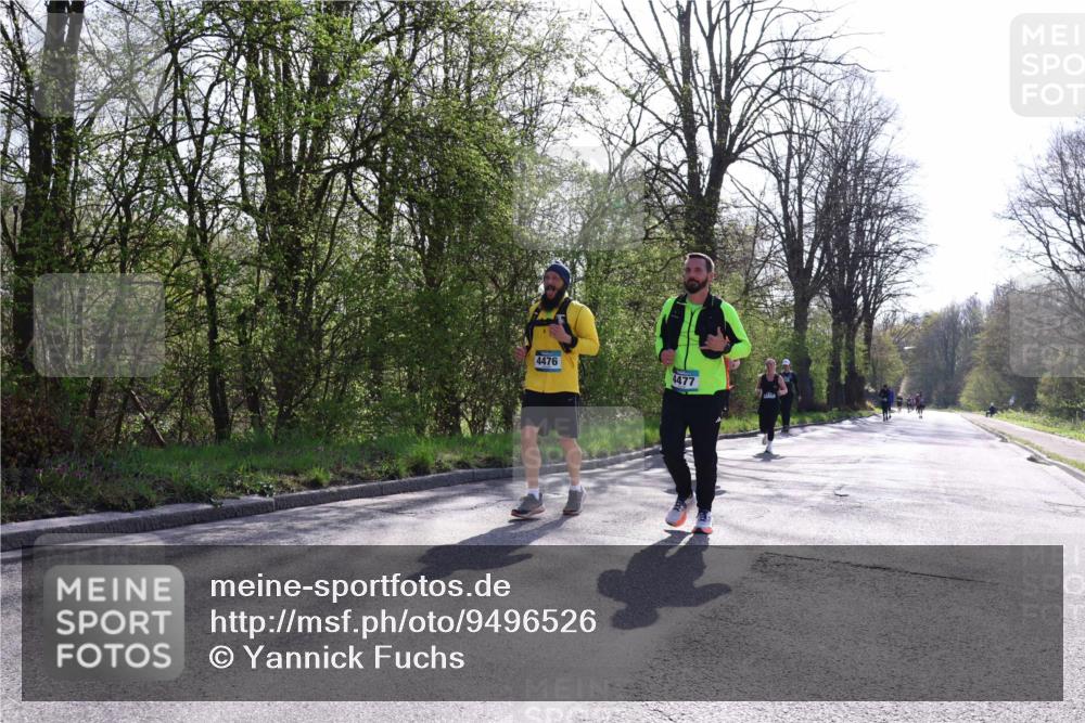 12.04.2026 - 45. Internationalen Wilhelmsburger Insellauf Yannick Fuchs http://msf.ph/oto/9496526 12.04.2026 10:52:52 Laufen 4476, 4477 meine-sportfotos.de