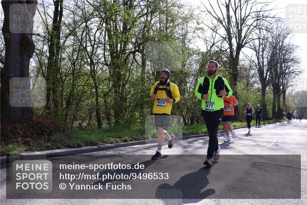 12.04.2026 - 45. Internationalen Wilhelmsburger Insellauf Yannick Fuchs http://msf.ph/oto/9496533 12.04.2026 10:52:52 Laufen 4476, 4477, 3015 meine-sportfotos.de
