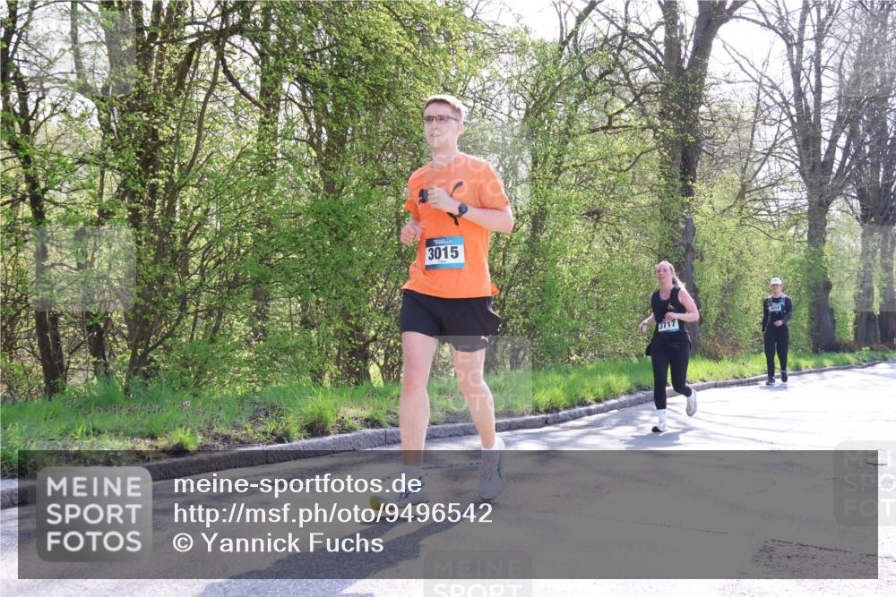 12.04.2026 - 45. Internationalen Wilhelmsburger Insellauf Yannick Fuchs http://msf.ph/oto/9496542 12.04.2026 10:52:54 Laufen 3015, 3717 meine-sportfotos.de