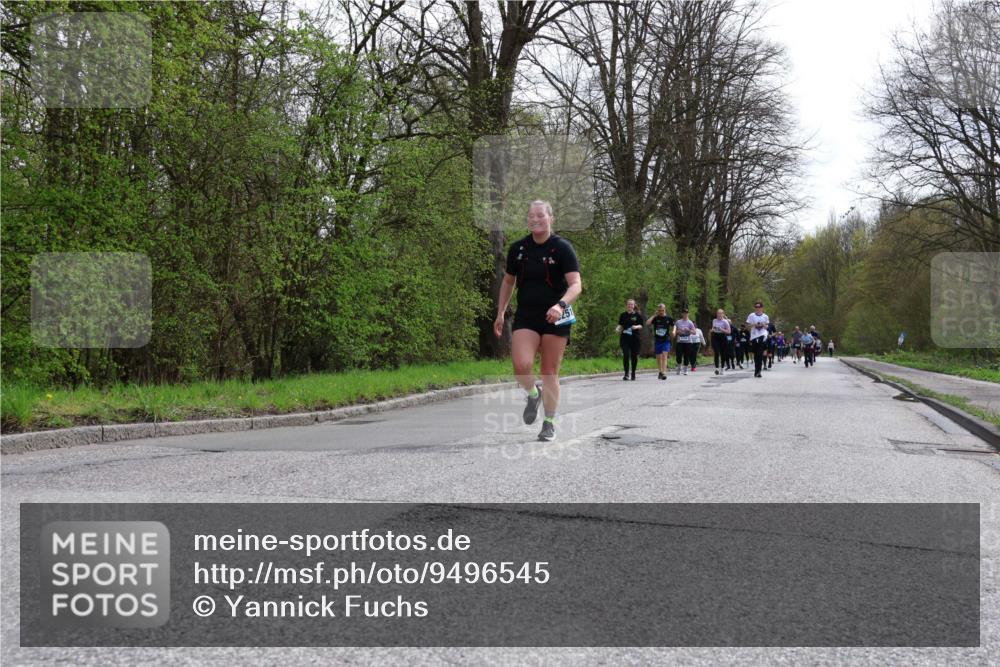 12.04.2026 - 45. Internationalen Wilhelmsburger Insellauf Yannick Fuchs http://msf.ph/oto/9496545 12.04.2026 13:08:03 Laufen 251 meine-sportfotos.de