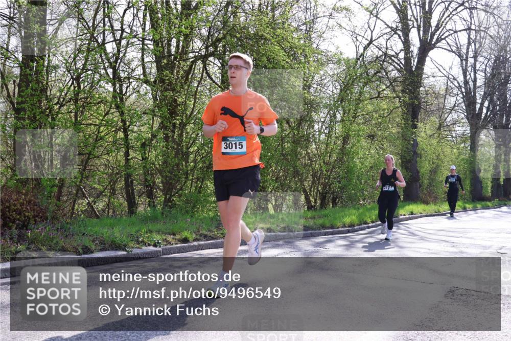 12.04.2026 - 45. Internationalen Wilhelmsburger Insellauf Yannick Fuchs http://msf.ph/oto/9496549 12.04.2026 10:52:54 Laufen 3015, 3717 meine-sportfotos.de