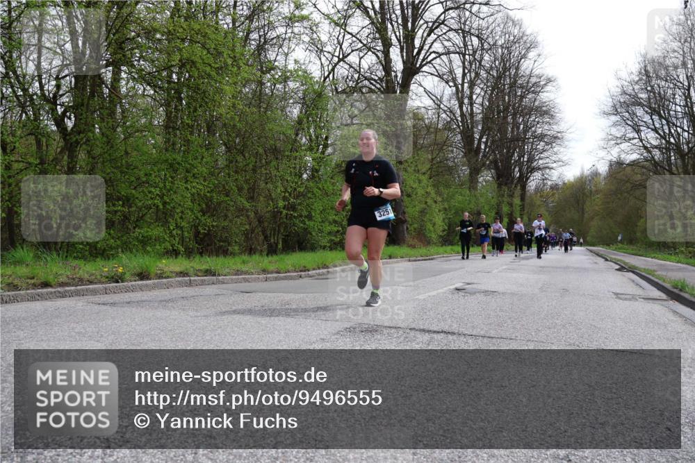 12.04.2026 - 45. Internationalen Wilhelmsburger Insellauf Yannick Fuchs http://msf.ph/oto/9496555 12.04.2026 13:08:04 Laufen 3251 meine-sportfotos.de