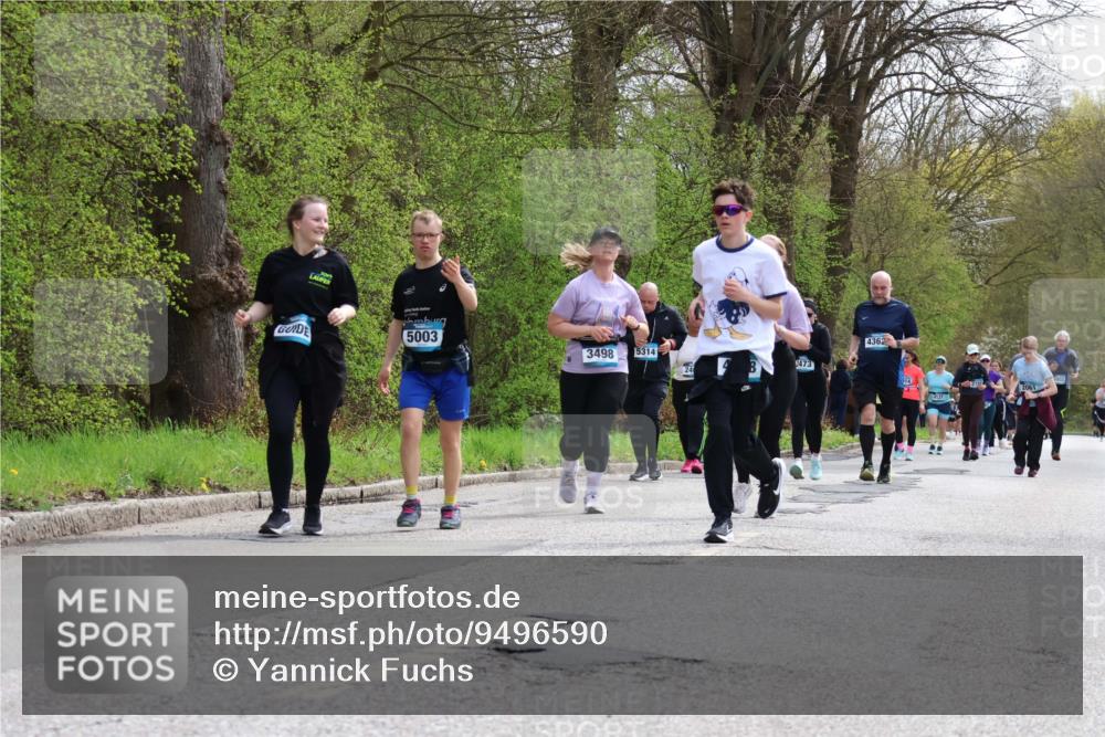 12.04.2026 - 45. Internationalen Wilhelmsburger Insellauf Yannick Fuchs http://msf.ph/oto/9496590 12.04.2026 13:08:08 Laufen 5003, 3498, 5314, 473, 24, 4362, 14 meine-sportfotos.de