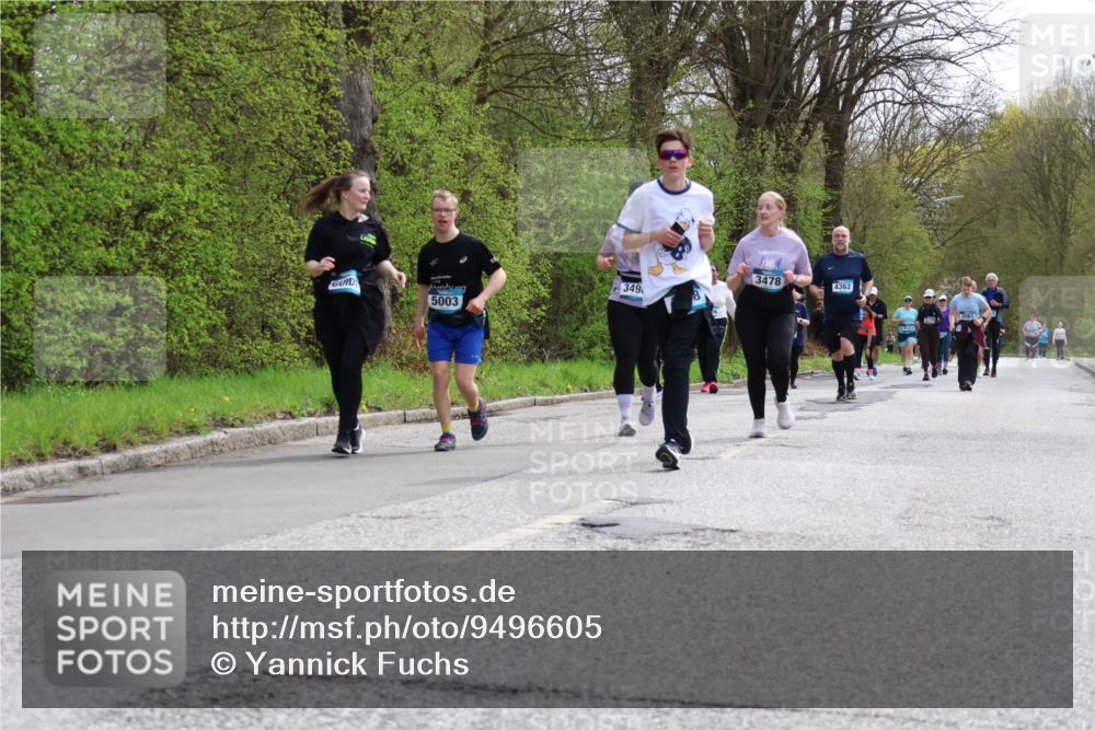 12.04.2026 - 45. Internationalen Wilhelmsburger Insellauf Yannick Fuchs http://msf.ph/oto/9496605 12.04.2026 13:08:09 Laufen 349, 5003, 3478, 4362 meine-sportfotos.de