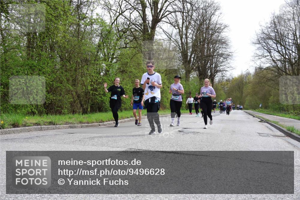 12.04.2026 - 45. Internationalen Wilhelmsburger Insellauf Yannick Fuchs http://msf.ph/oto/9496628 12.04.2026 13:08:11 Laufen 5003, 3498, 3478 meine-sportfotos.de