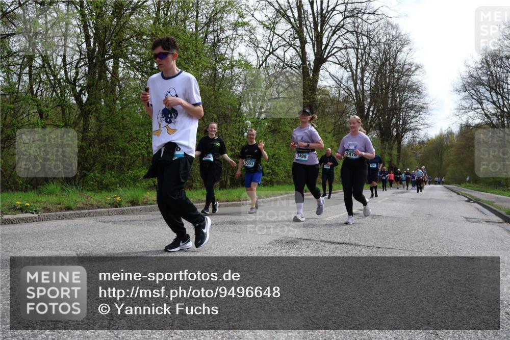 12.04.2026 - 45. Internationalen Wilhelmsburger Insellauf Yannick Fuchs http://msf.ph/oto/9496648 12.04.2026 13:08:13 Laufen 5003, 3498, 3478 meine-sportfotos.de