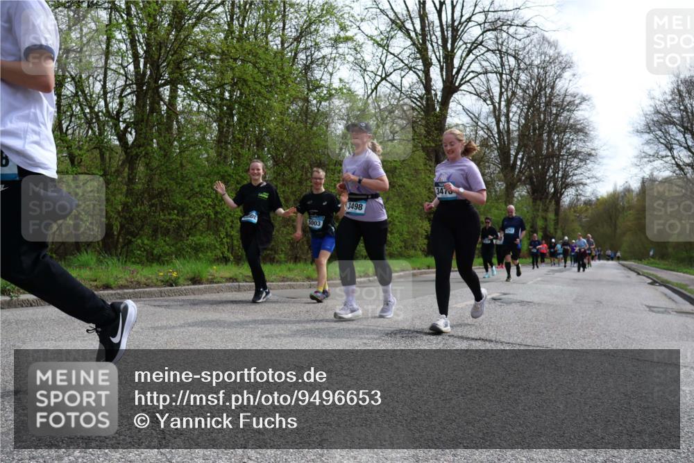 12.04.2026 - 45. Internationalen Wilhelmsburger Insellauf Yannick Fuchs http://msf.ph/oto/9496653 12.04.2026 13:08:13 Laufen 5003, 3498, 347, 4362 meine-sportfotos.de