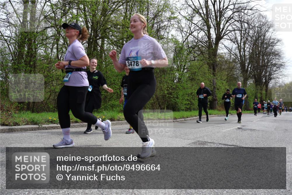 12.04.2026 - 45. Internationalen Wilhelmsburger Insellauf Yannick Fuchs http://msf.ph/oto/9496664 12.04.2026 13:08:14 Laufen 3478, 500, 4362, 5314, 2473 meine-sportfotos.de
