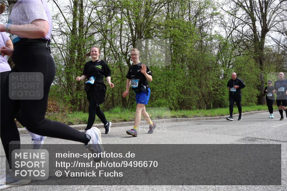 12.04.2026 - 45. Internationalen Wilhelmsburger Insellauf Yannick Fuchs http://msf.ph/oto/9496670 12.04.2026 13:08:15 Laufen 5003, 5314, 4362, 2473 meine-sportfotos.de