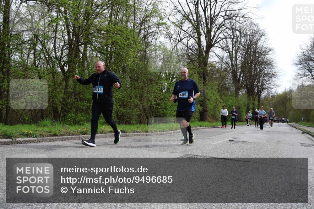 12.04.2026 - 45. Internationalen Wilhelmsburger Insellauf Yannick Fuchs http://msf.ph/oto/9496685 12.04.2026 13:08:17 Laufen 5314, 4362 meine-sportfotos.de