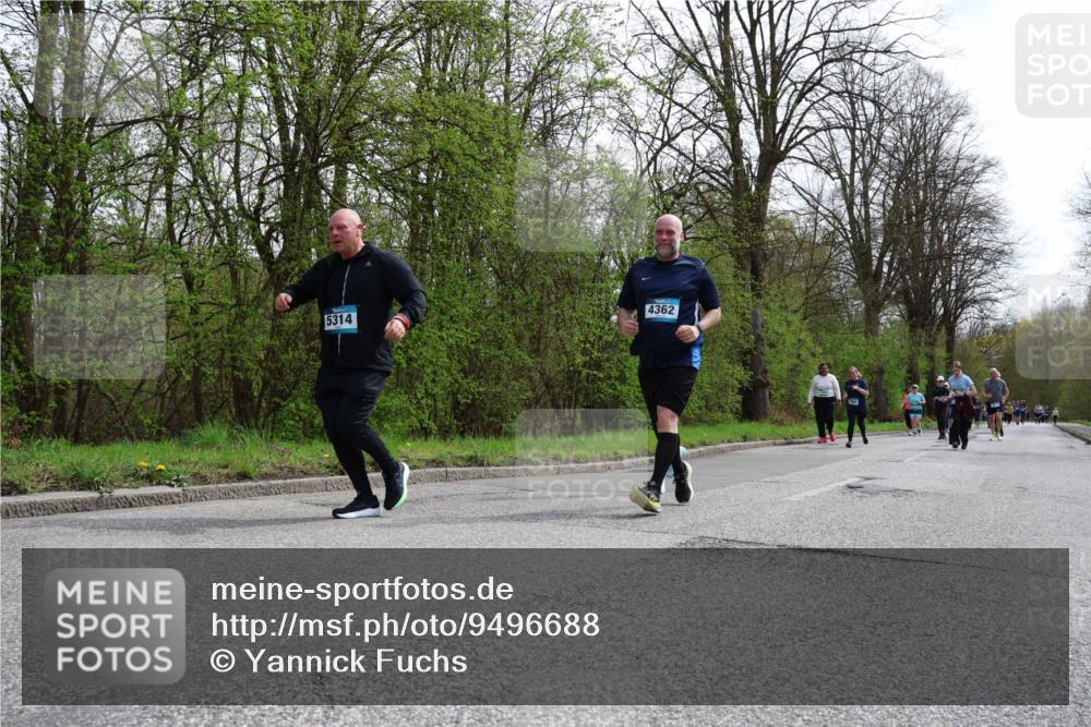 12.04.2026 - 45. Internationalen Wilhelmsburger Insellauf Yannick Fuchs http://msf.ph/oto/9496688 12.04.2026 13:08:17 Laufen 5314, 4362 meine-sportfotos.de