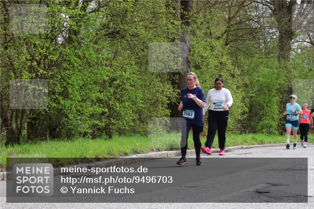 12.04.2026 - 45. Internationalen Wilhelmsburger Insellauf Yannick Fuchs http://msf.ph/oto/9496703 12.04.2026 13:08:19 Laufen 2469, 2562, 4121, 4014 meine-sportfotos.de