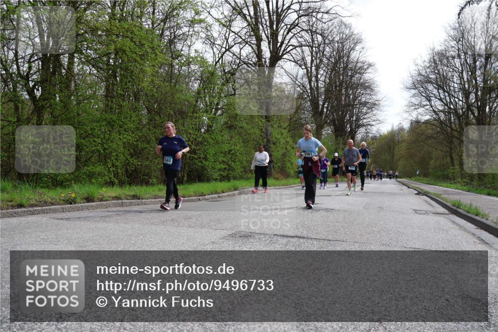 12.04.2026 - 45. Internationalen Wilhelmsburger Insellauf Yannick Fuchs http://msf.ph/oto/9496733 12.04.2026 13:08:21 Laufen 562, 2061, 3915 meine-sportfotos.de