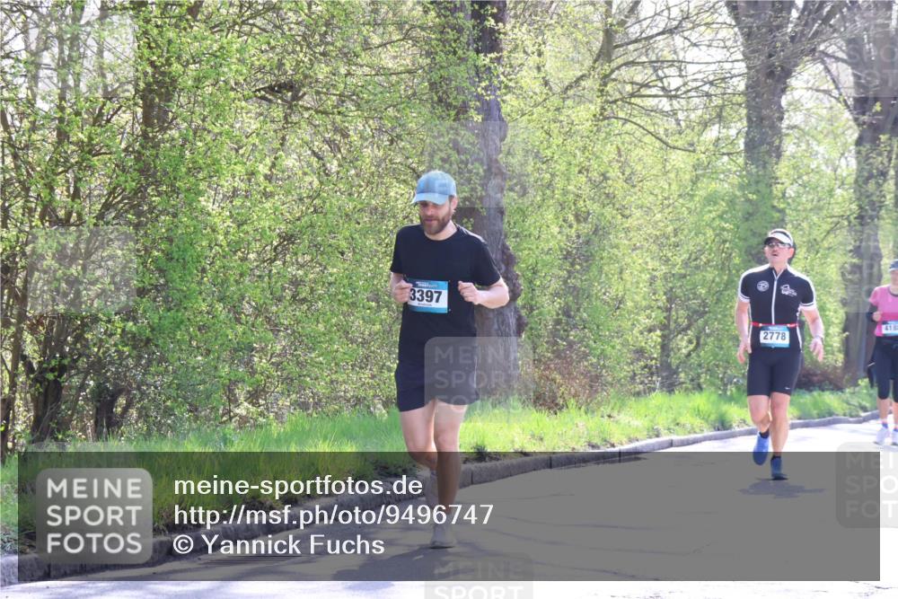 12.04.2026 - 45. Internationalen Wilhelmsburger Insellauf Yannick Fuchs http://msf.ph/oto/9496747 12.04.2026 10:53:21 Laufen 3397, 2778, 418 meine-sportfotos.de